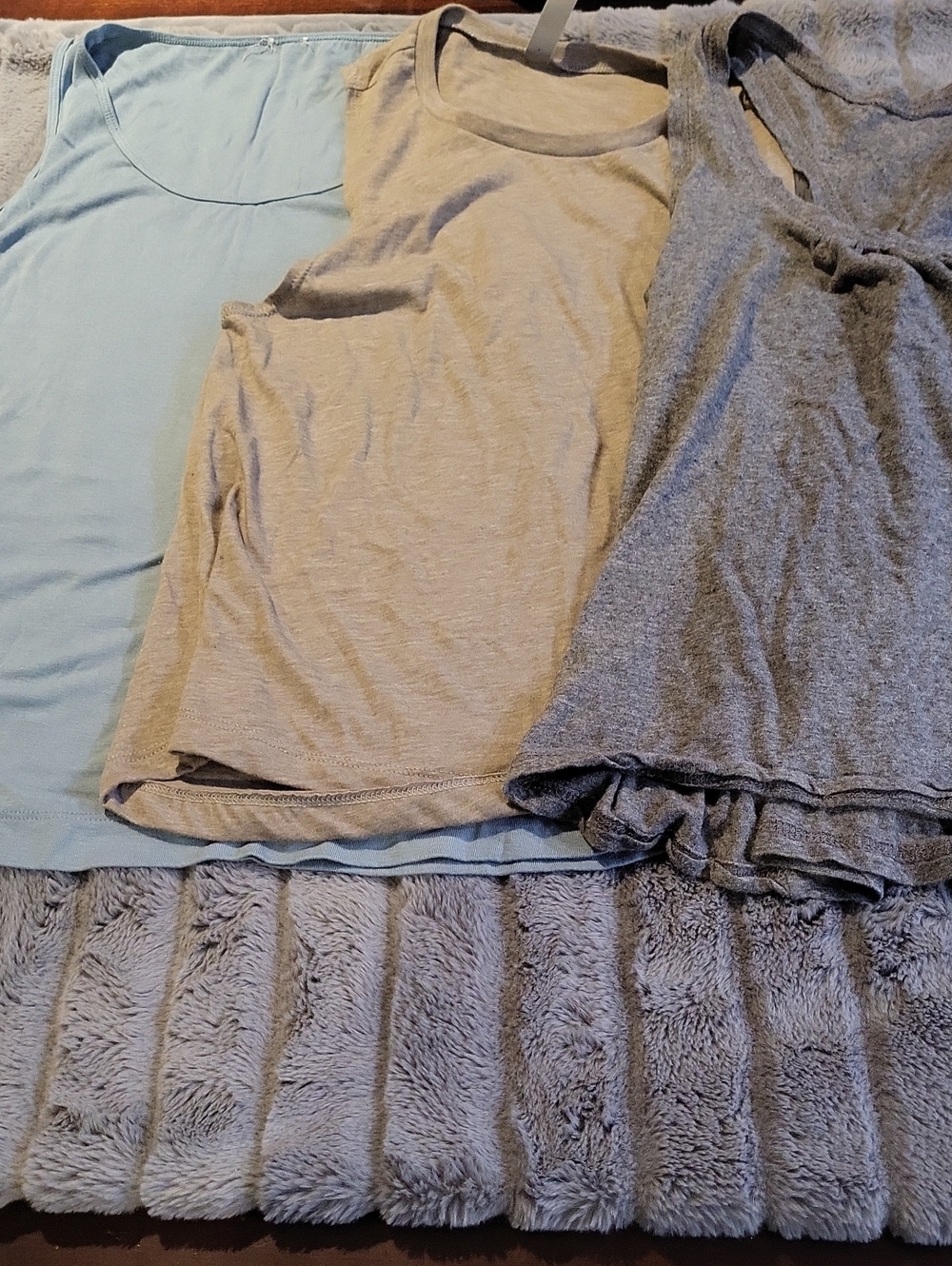 3-Pack Basic Tank Tops in Light Blue, Beige, and Heather Gray